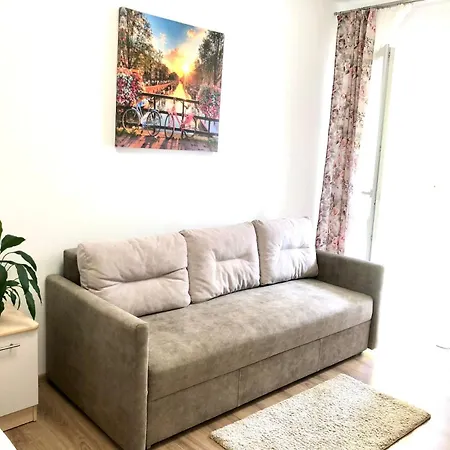 Vip In A Complex Great Britain Apartment *