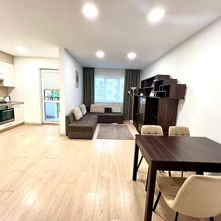Vip In A Complex Great Britain Apartment