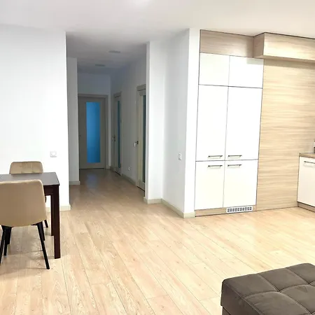 Vip In A Complex Great Britain Apartment *